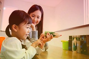 2021年新造车势力哪家强?小鹏夺冠,蔚来屈居第二,蔚小理合计销量近30